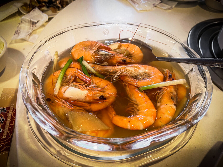 雞家莊本店！台北米其林推薦台菜餐廳，經典三色雞與布丁的美味傳奇