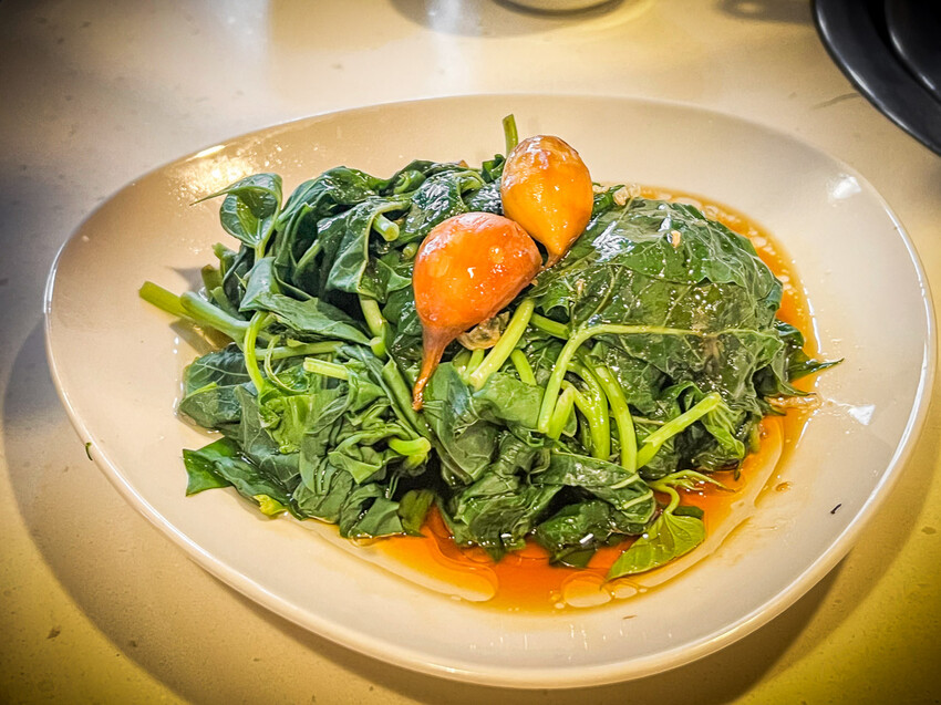 雞家莊本店！台北米其林推薦台菜餐廳，經典三色雞與布丁的美味傳奇