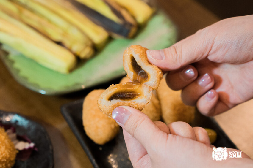 今夜有局串燒餐館｜台中北屯串燒推薦 Google 4.9高評價，平價燒烤菜色豐富，聚會看球首選 - 莎笠，小日子