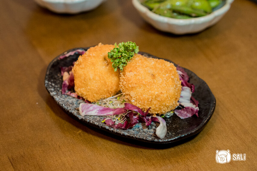今夜有局串燒餐館｜台中北屯串燒推薦 Google 4.9高評價，平價燒烤菜色豐富，聚會看球首選 - 莎笠，小日子