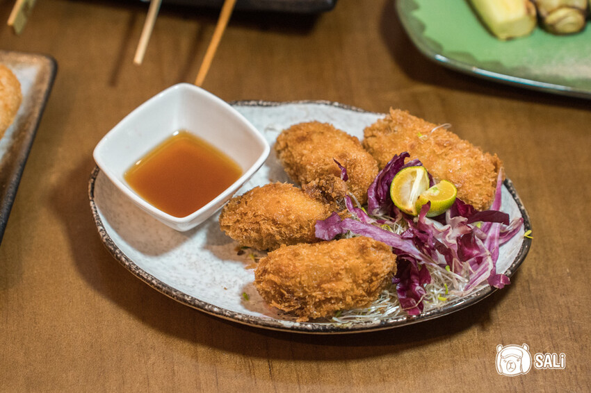 今夜有局串燒餐館｜台中北屯串燒推薦 Google 4.9高評價，平價燒烤菜色豐富，聚會看球首選 - 莎笠，小日子