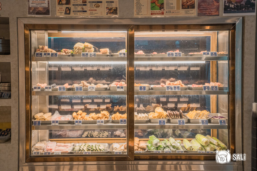 今夜有局串燒餐館｜台中北屯串燒推薦 Google 4.9高評價，平價燒烤菜色豐富，聚會看球首選 - 莎笠，小日子