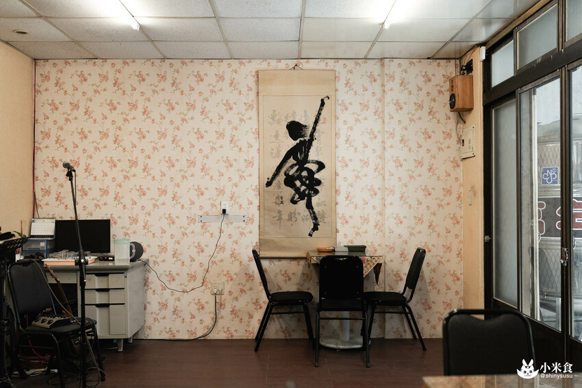 巴巴娘惹南洋料理重新開幕｜低調重返，走入民宅解個饞｜台中海南雞｜北區小吃推薦 - 小米食