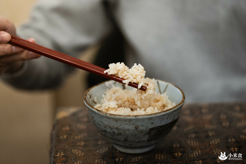 巴巴娘惹南洋料理重新開幕｜低調重返，走入民宅解個饞｜台中海南雞｜北區小吃推薦 - 小米食