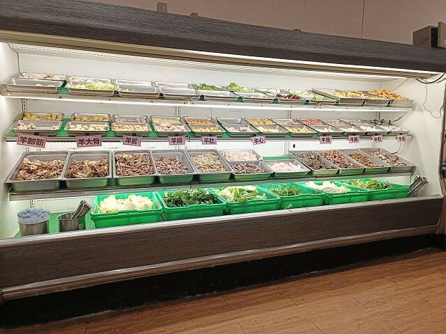 冬天必吃羊肉爐!苗栗「不打羊」火鍋吃到飽,自助吧超澎湃,CP值爆棚。