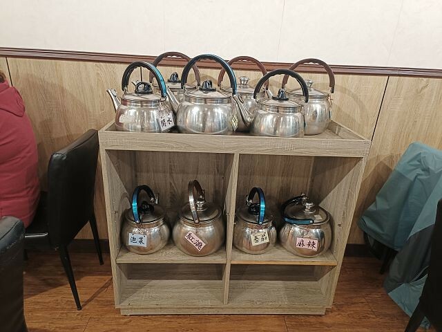 冬天必吃羊肉爐!苗栗「不打羊」火鍋吃到飽,自助吧超澎湃,CP值爆棚。