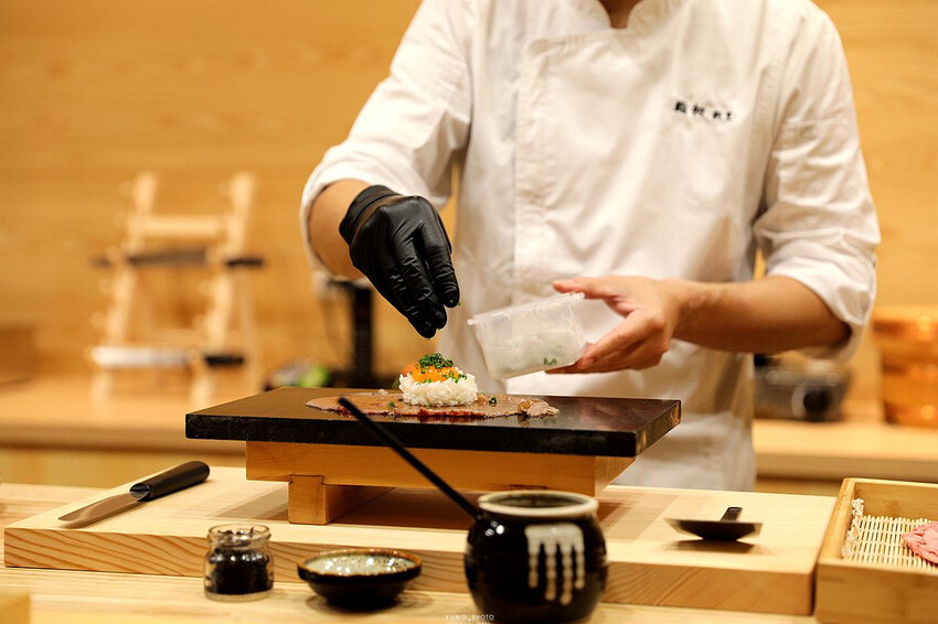 台中市北屯區想吃不一定吃的到 預約制無菜單日料 秒飛日本視覺與味蕾極致享受