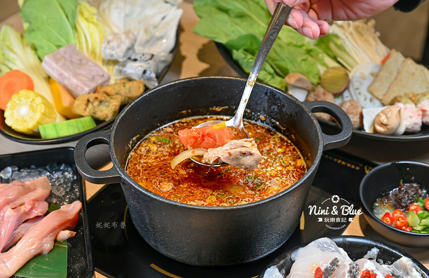 肉多多台中秀泰店，蔬菜自助吧吃到飽推薦，平日午餐3.5小時讓你慢慢吃-妮妮布魯