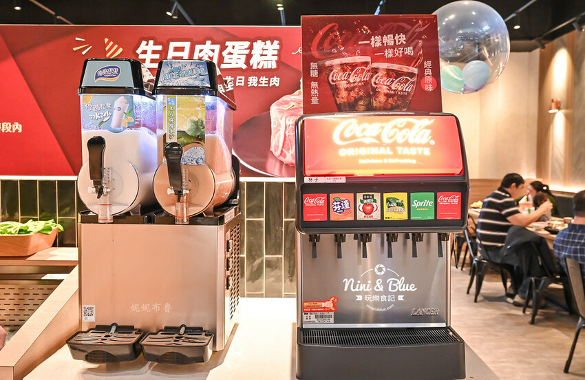 肉多多台中秀泰店，蔬菜自助吧吃到飽推薦，平日午餐3.5小時讓你慢慢吃-妮妮布魯