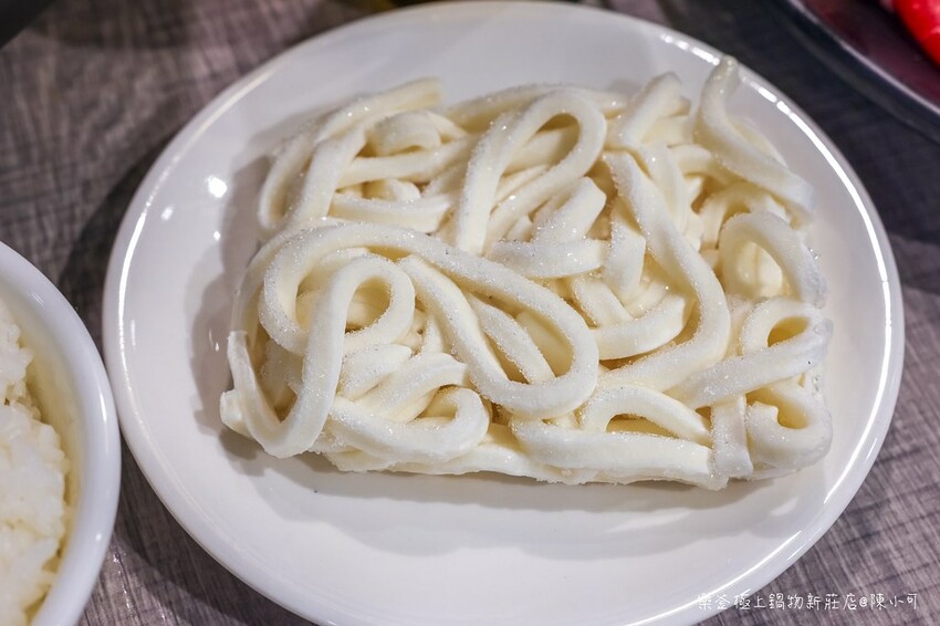 新北市新莊區【新莊火鍋】樂釜極上鍋物新莊店,大肉盤/海陸雙拼/公司聚餐推薦