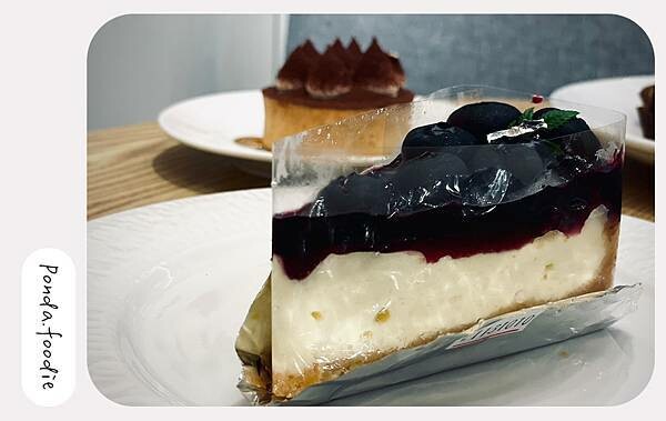 禾月堂菓子工坊|基隆超夯日式甜點店,必嘗北海道乳酪系列蛋糕!