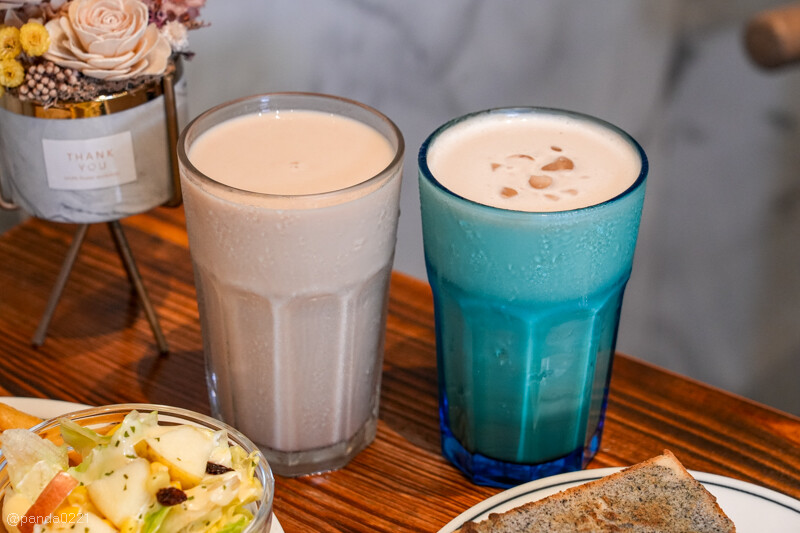 桃園｜丄青初食(桃園店)，隱藏在巷弄的文青早午餐，環境舒適，餐點豐富！