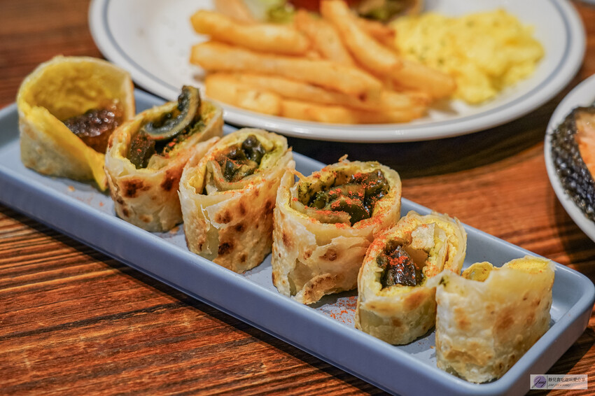 桃園市桃園區美食-丄青初食 桃園店