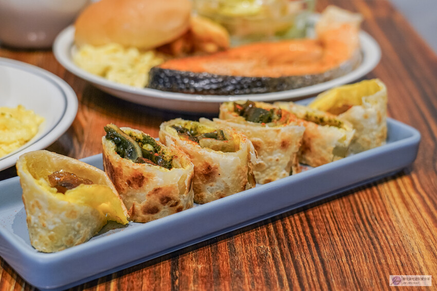 桃園市桃園區美食-丄青初食 桃園店