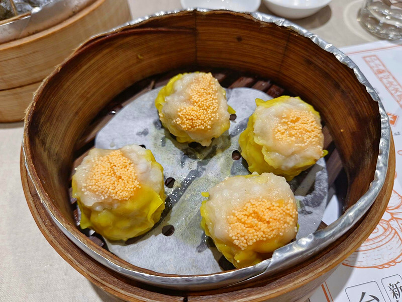 台中Lalaport點點心美食心得!四人套餐超划算,人氣菜色豬仔流沙包 荔枝蝦球一次品嚐。