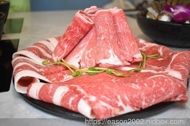 台北捷運美食 | 熟度火鍋文山景美店 每天吃的平價火鍋店 提供11種風味湯底可以選擇 爆炒湯底 異國風味湯底 創意湯底 - 就是這樣。吃喝玩樂。愛漂亮部落格 - FashionGuide 華人時尚專