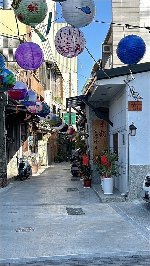 台南市中西區台南合法民宿｜中西區特色民宿推薦：舞鶴台灣檜木民宿 全新開幕 開放預約包棟住宿