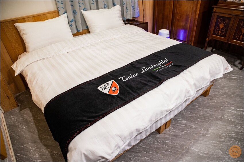 台南市中西區台南合法民宿｜中西區特色民宿推薦：舞鶴台灣檜木民宿 全新開幕 開放預約包棟住宿