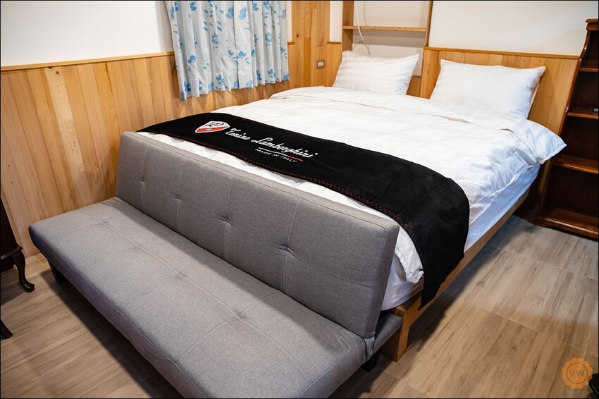 台南市中西區台南合法民宿｜中西區特色民宿推薦：舞鶴台灣檜木民宿 全新開幕 開放預約包棟住宿