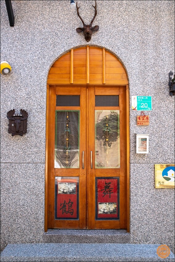 台南市中西區台南合法民宿｜中西區特色民宿推薦：舞鶴台灣檜木民宿 全新開幕 開放預約包棟住宿