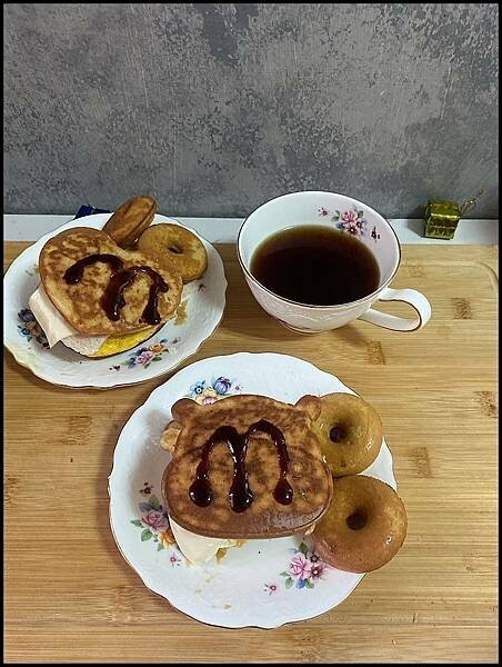 雞百分蓬萊米鬆餅粉，健康取代麵粉首選，鬆餅粉零失敗。