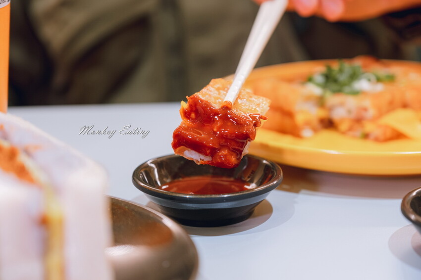 【台中豐原】進宅吐司│早餐就能吃到雞排+麵線，芋泥肉鬆蛋一咬就爆餡！豐原早午餐推薦 - 貪吃猴的幻想