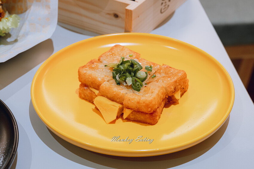 【台中豐原】進宅吐司│早餐就能吃到雞排+麵線，芋泥肉鬆蛋一咬就爆餡！豐原早午餐推薦 - 貪吃猴的幻想