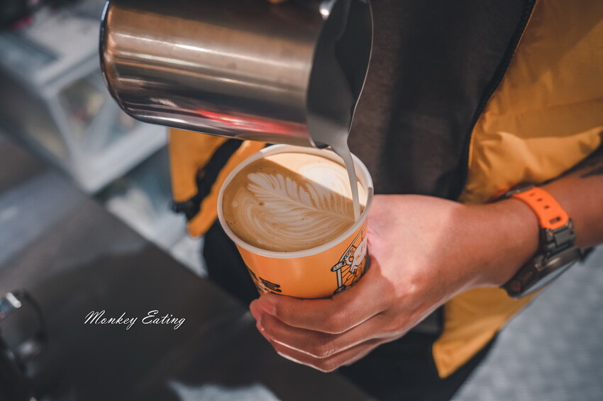 【台中豐原】進宅吐司│早餐就能吃到雞排+麵線，芋泥肉鬆蛋一咬就爆餡！豐原早午餐推薦 - 貪吃猴的幻想