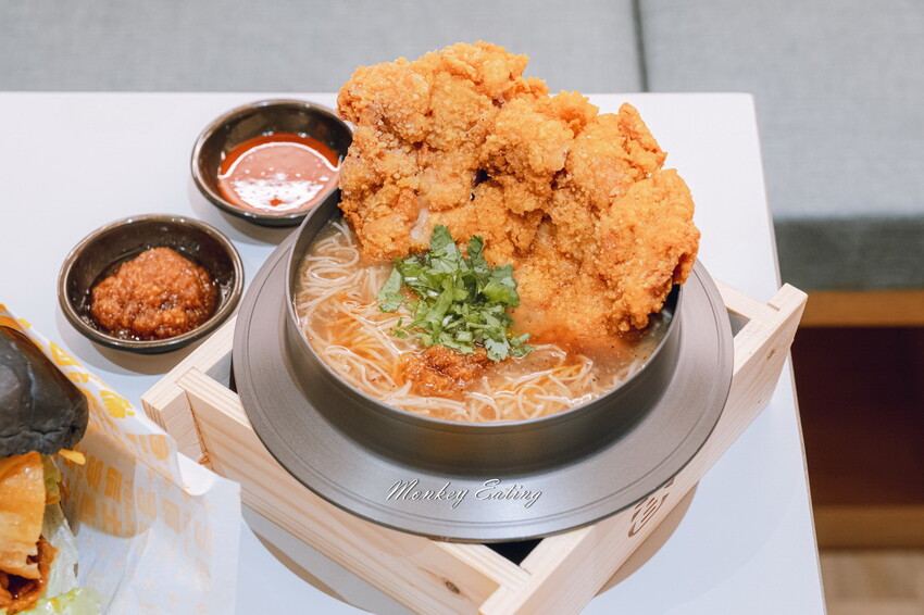 【台中豐原】進宅吐司│早餐就能吃到雞排+麵線，芋泥肉鬆蛋一咬就爆餡！豐原早午餐推薦 - 貪吃猴的幻想