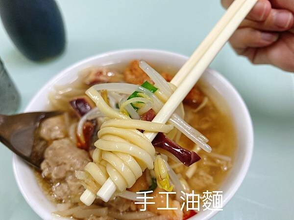 【彰化 小吃】鹿港龍山魷魚肉羹(三民路店),在地人帶路的早餐 【彰化 小吃】鹿港龍山魷魚肉羹(三民路店),在地人帶路的早餐