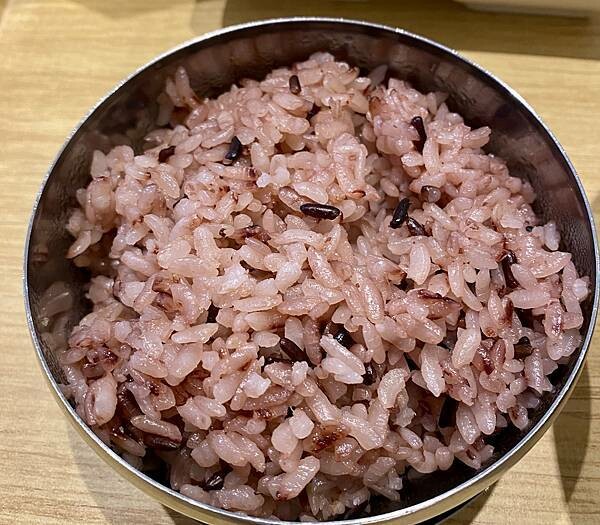 台北市內湖區【美食】七號CHi HAO 韓食｜香濃的起司辣海陸牛豆腐鍋｜起司辣炒年糕小鳥蛋