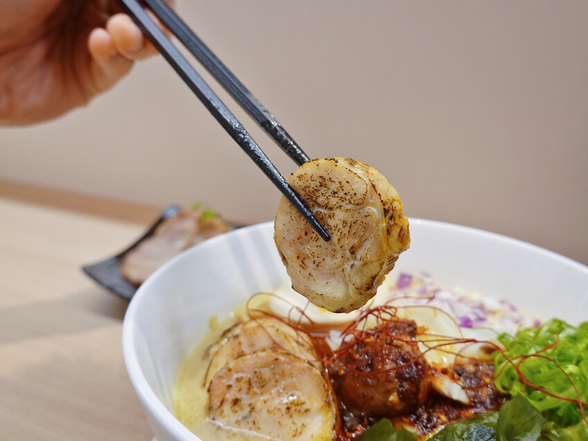 新北市中和區新北中和—昭和鳳。パイタン ｜下班了 來碗濃郁雞白湯拉麵療癒身心吧｜興南夜市、南勢角站