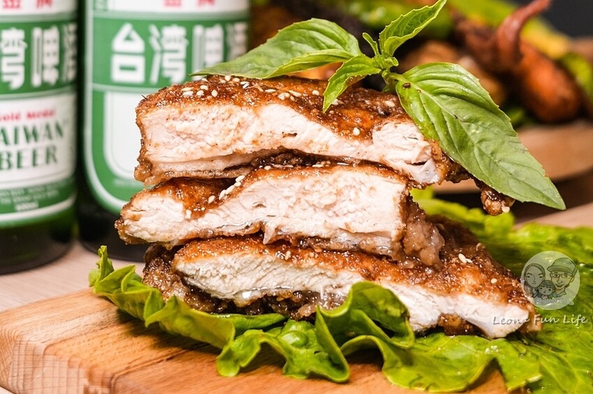 台中市南屯區台中人氣宵夜|ㄚ將古法碳烤南屯店-先炸後烤，大推八兩重雞排、串燒醬香濃郁好味道