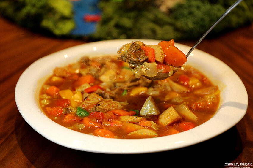 桃園市中壢區不預約吃不到！隱藏版私廚無菜單料理 不收服務費、無酒精飲品無限暢飲