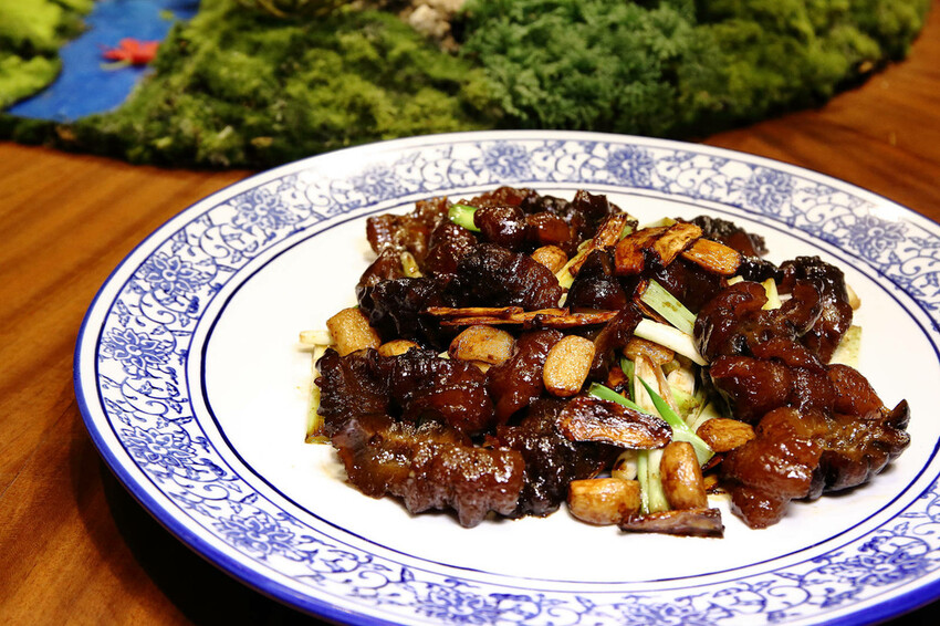 中壢隱藏版「無菜單料理」新開幕！梁家私廚不預約吃不到的桃園私