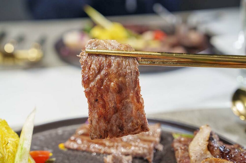 台中燒肉餐酒館~法餐手法詮釋燒肉,細膩法餐口味及手法吃燒肉