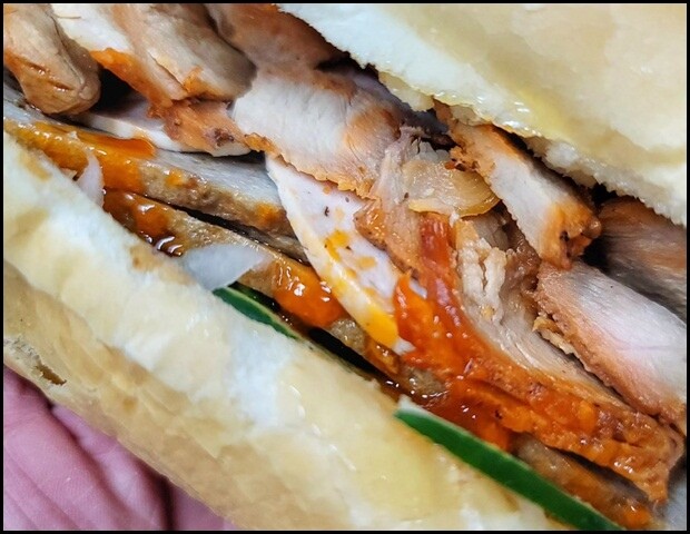 雲林縣斗六市【雲林斗六】好瑪蜜越南法式麵包烘焙坊&好豐東南亞超市~從法國麵包到饀料完全自製~還有齊全的東南亞商品可