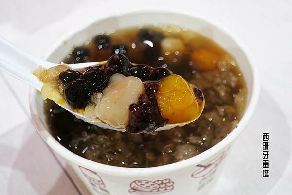 九龍粉圓豆花|士林捷運站一出站就到!超高CP值銅板文青美食,