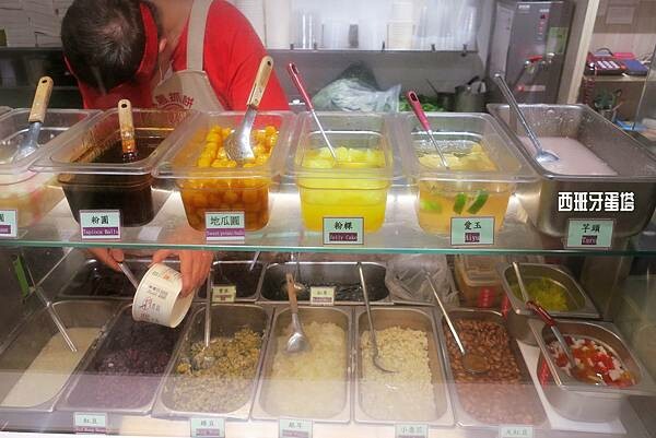 九龍粉圓豆花|士林捷運站一出站就到!超高CP值銅板文青美食,