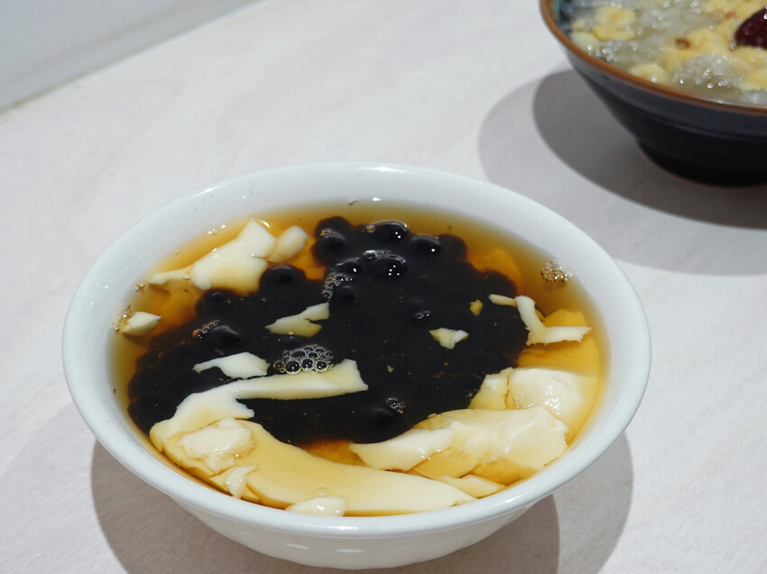 台北市士林區台北士林—九龍粉圓豆花｜學生時代銅板美食 蔥油餅豆花鹹甜雙享｜士林站