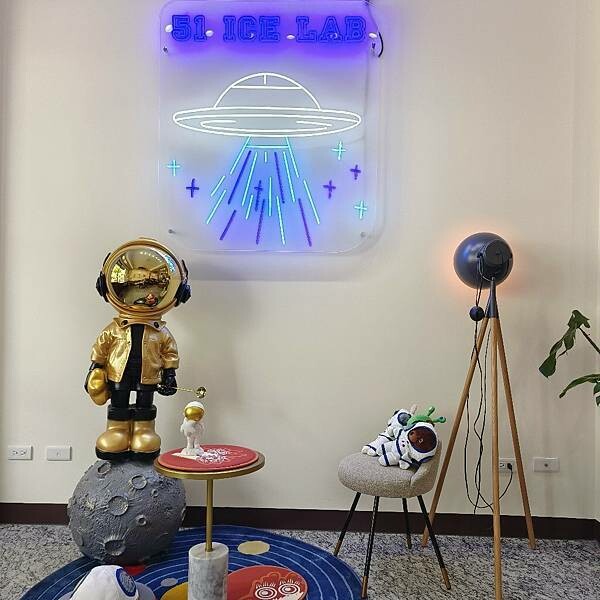 台中市北屯區(台中/北屯)伍壹冰研所,來一場美國51特區的探索,享受美好冰品的世界吧
