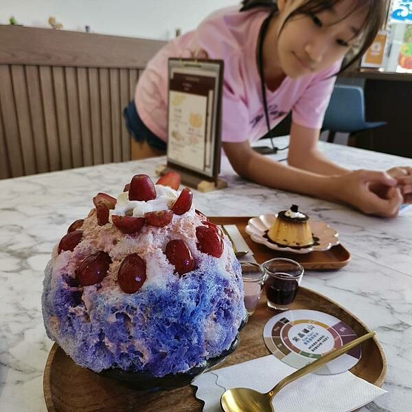 台中市北屯區(台中/北屯)伍壹冰研所,來一場美國51特區的探索,享受美好冰品的世界吧