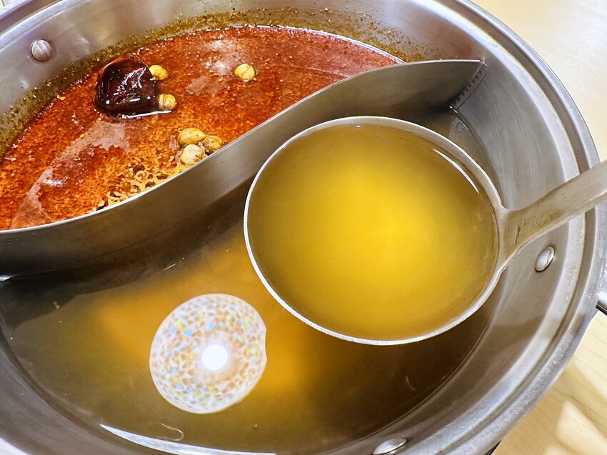 【何家香香麻辣鴛鴦鍋吃到飽】超過60種以上食材任君挑選！經典