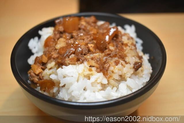 中和吃到飽鴛鴦鍋只要NT$499 | 何家香香麻辣鴛鴦鍋吃到飽 甘蔗大骨湯底＆正宗四川麻辣湯底 船凍海鮮、現切原塊肉品 食材新鮮又美味 -  就是這樣。吃喝玩樂。愛漂亮部落格 - FashionGui