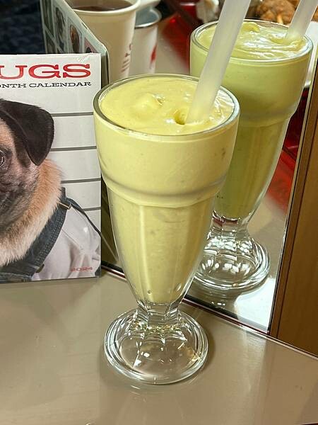 (台北漢堡)三巴漢堡~手打4盎斯漢堡、法式甜甜圈、世界和平炸 (台北漢堡)三巴漢堡~手打4盎斯漢堡、法式甜甜圈、世界和平炸