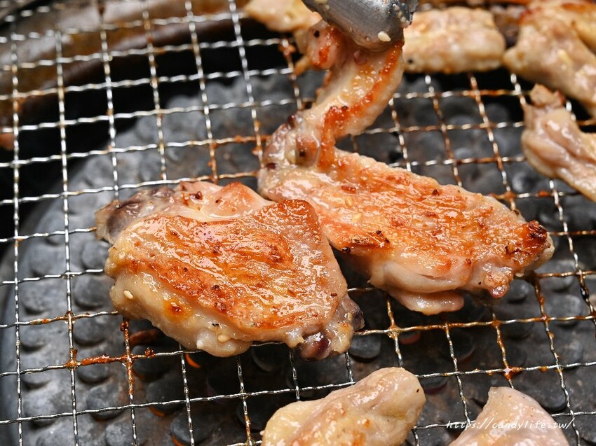 激安肉食堂｜台中少見內臟燒肉吃到飽，試營運加碼A5日本宮崎和牛吃到飽，最低599元起