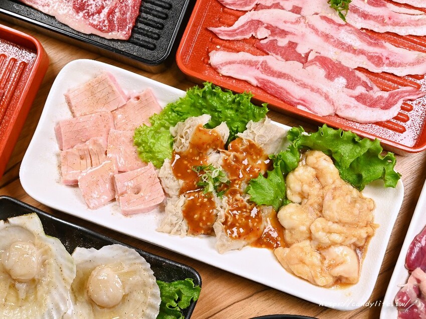 激安肉食堂｜台中少見內臟燒肉吃到飽，試營運加碼A5日本宮崎和牛吃到飽，最低599元起