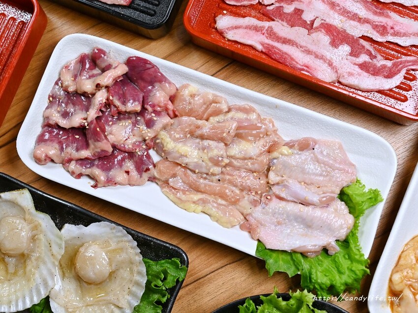 激安肉食堂｜台中少見內臟燒肉吃到飽，試營運加碼A5日本宮崎和牛吃到飽，最低599元起