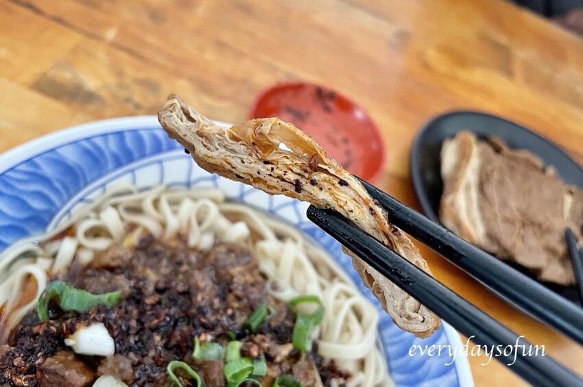 小菜是現點現切沒有在菜單上的, 小菜是現點現切沒有在菜單上的,