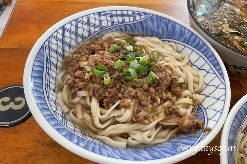 陽春乾拌麵 $40 陽春乾拌麵 $40